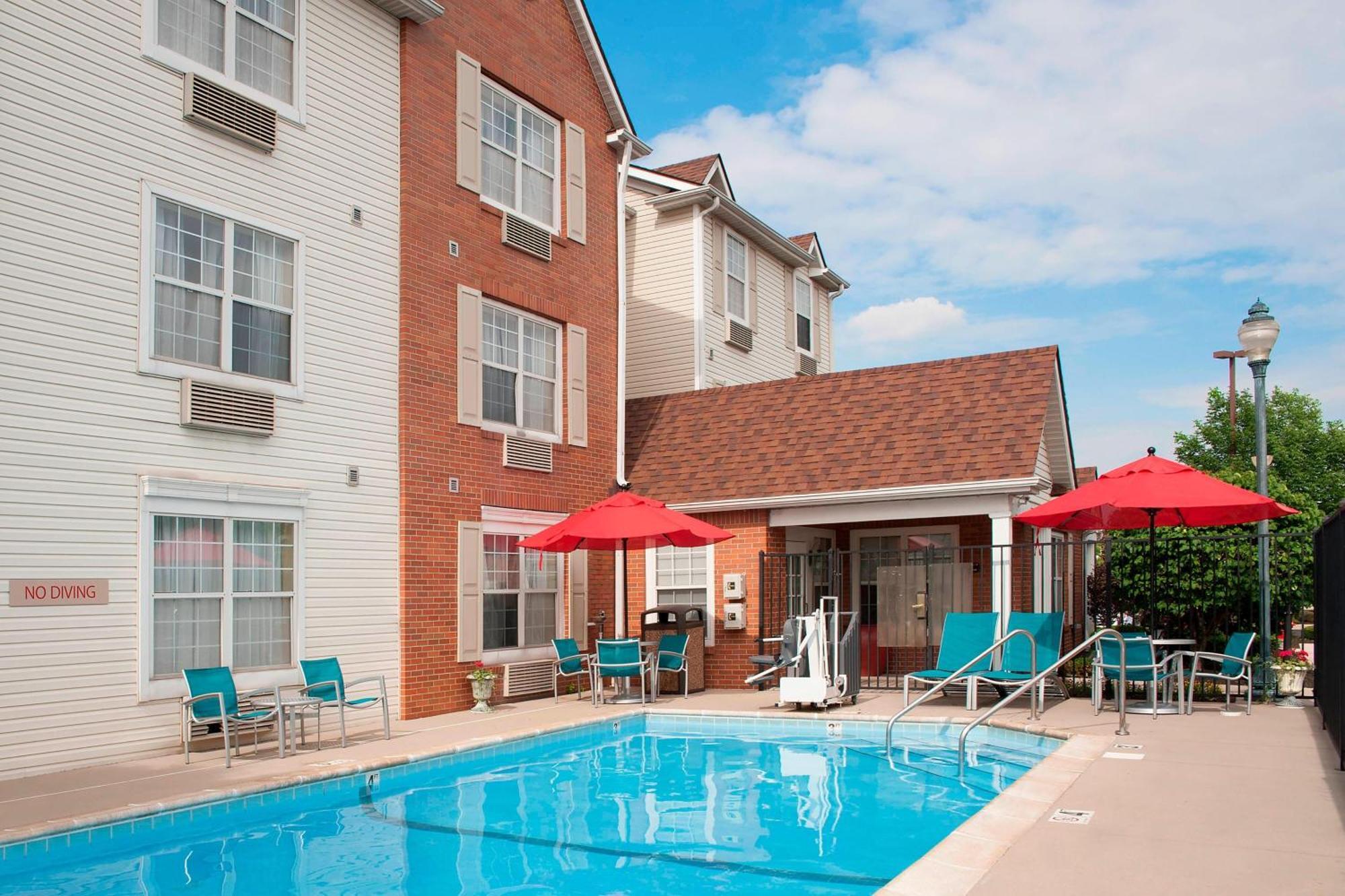 Towneplace Suites Indianapolis Park 100 Экстерьер фото