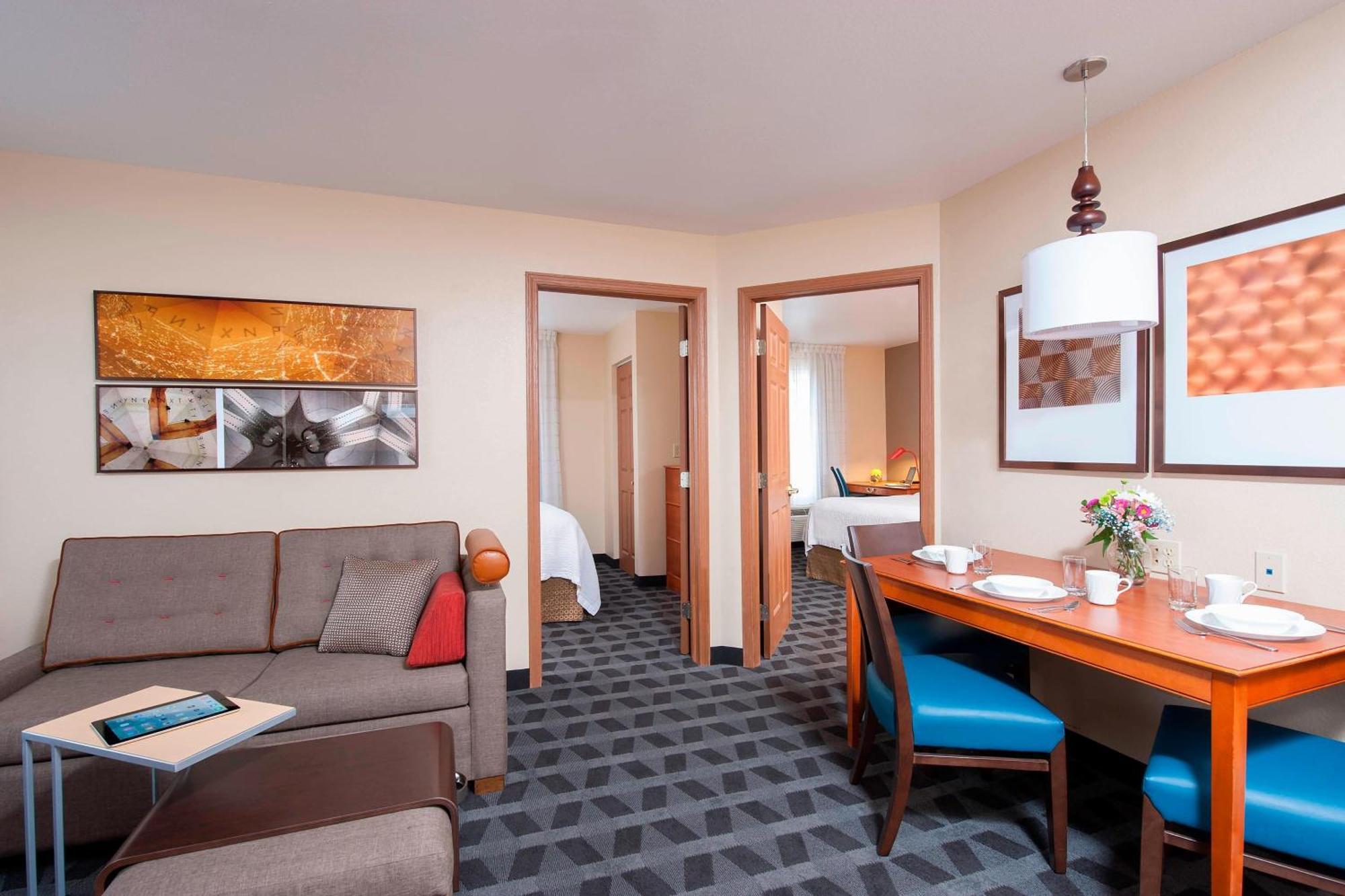 Towneplace Suites Indianapolis Park 100 Экстерьер фото